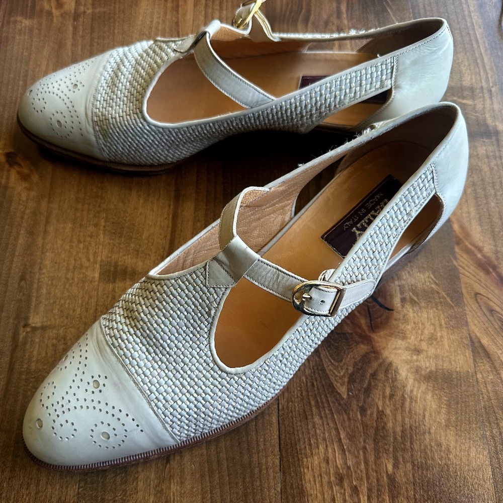 Men's BALLY Vintage Beige Leather Dress Shoes - Size 10-1/2